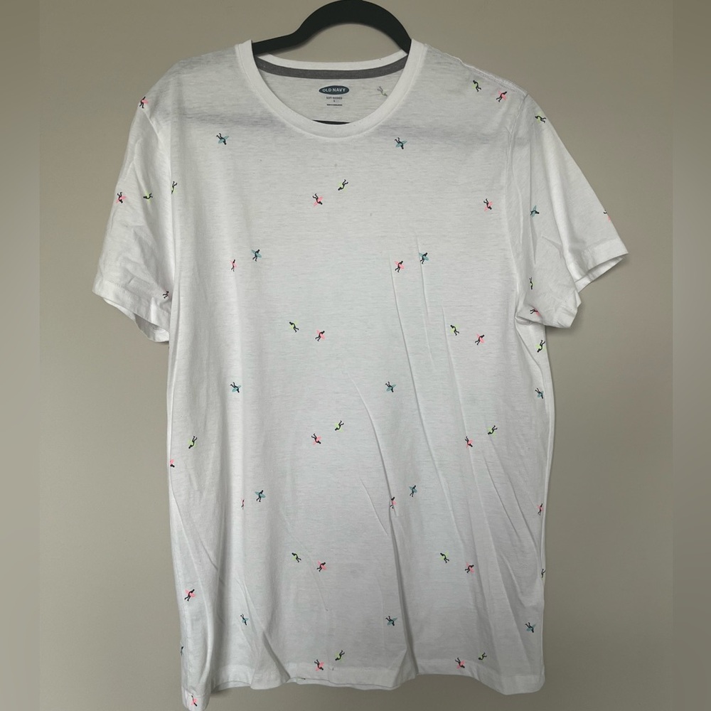 Old Navy Soft-washed Printed Short Sleeve Tee with Surfers